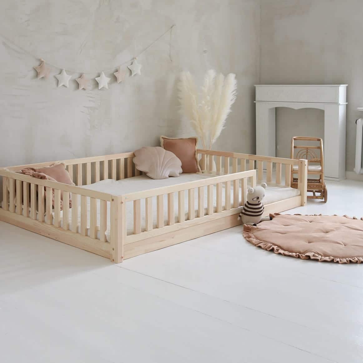 Lit au sol bébé : méthode Montessori au service du sommeil